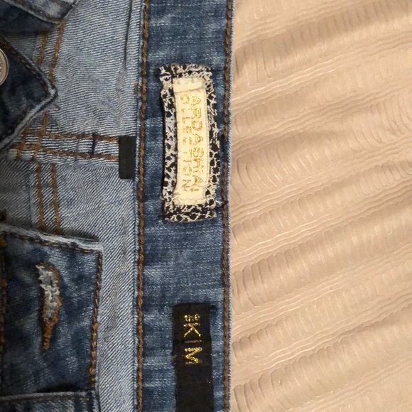 Kardashian Kollection Kim Jeans size 4 - Picture 3 of 3